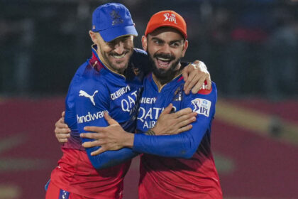 RCBS VIRAT KOHLI AND FAF DU PLESSIS CROP PTI 1